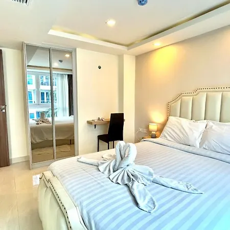 Grand Avenue Residence Condominium Pattaya Exterior photo